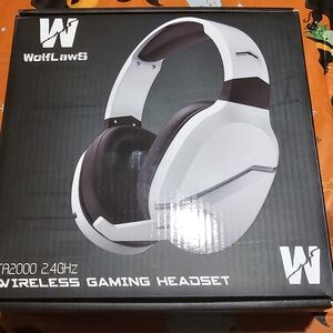 Wolflaws Wireless TA2000 2.4 GHz Gaming Headphones Noise Canceling Headset